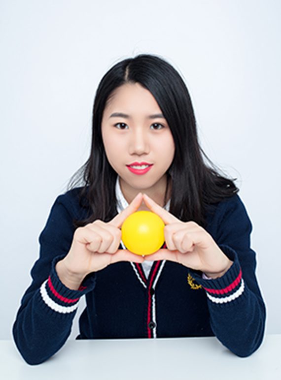 何佳